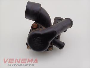 Gebruikte Thermostaathuis Volkswagen Passat (3B3) 2.8 V6 30V Prijs € 14,99 Margeregeling aangeboden door Venema Autoparts
