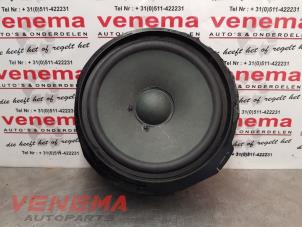 Gebruikte Luidspreker Mercedes E (VF211) 2.2 E-220 CDI 16V Prijs € 19,99 Margeregeling aangeboden door Venema Autoparts