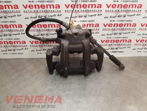 Gebruikte Remklauw (Tang) links-voor BMW 1 serie (F20) 116i 1.6 16V Prijs € 9,99 Margeregeling aangeboden door Venema Autoparts