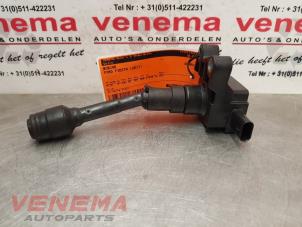 Gebruikte Bobine Ford Fiesta 6 (JA8) 1.0 EcoBoost 12V 125 Prijs € 29,99 Margeregeling aangeboden door Venema Autoparts