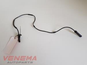 Gebruikte Sensor ABS Mini Mini (R56) 1.6 16V Cooper Prijs € 19,99 Margeregeling aangeboden door Venema Autoparts