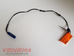 Gebruikte ABS Sensor Mini Mini (R56) 1.6 16V Cooper Prijs € 14,99 Margeregeling aangeboden door Venema Autoparts