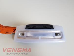 Gebruikte Binnenverlichting achter BMW 4 serie (F32) 428i xDrive 2.0 Turbo 16V Prijs € 29,99 Margeregeling aangeboden door Venema Autoparts