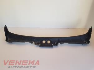 Gebruikte Paravan BMW 4 serie (F32) 428i xDrive 2.0 Turbo 16V Prijs € 44,99 Margeregeling aangeboden door Venema Autoparts