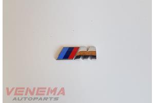 Gebruikte Embleem BMW 4 serie (F32) 428i xDrive 2.0 Turbo 16V Prijs € 39,99 Margeregeling aangeboden door Venema Autoparts