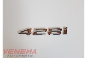Gebruikte Embleem BMW 4 serie (F32) 428i xDrive 2.0 Turbo 16V Prijs € 24,99 Margeregeling aangeboden door Venema Autoparts