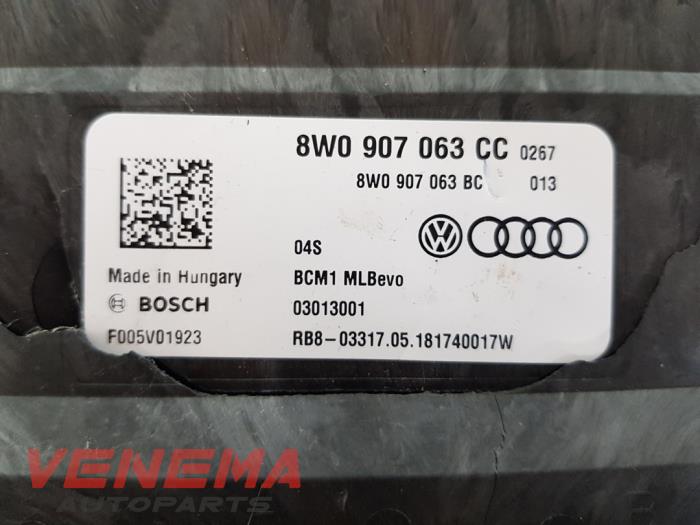 BCM van een Audi A4 Avant (B9) 2.0 35 TDI 16V 2018