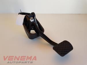 Gebruikte Rempedaal Mercedes C Estate (S205) C-250 CDI BlueTEC, C-250 d 2.2 16V 4-Matic Prijs € 39,99 Margeregeling aangeboden door Venema Autoparts