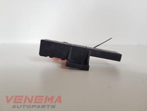 Gebruikte Keyless entry antenne Audi A4 Avant (B9) 2.0 35 TDI 16V Prijs € 9,99 Margeregeling aangeboden door Venema Autoparts