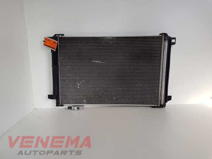 Gebruikte Airco Condensor Mercedes CLS (C218) 250 CDI BlueEfficiency,BlueTEC, 250 d Prijs € 139,99 Margeregeling aangeboden door Venema Autoparts