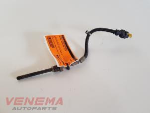 Gebruikte Uitlaat temperatuursensor Mercedes CLS (C218) 250 CDI BlueEfficiency,BlueTEC, 250 d Prijs € 24,99 Margeregeling aangeboden door Venema Autoparts