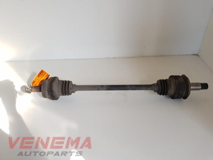 Gebruikte Steekas links-achter Mercedes C Estate (S204) 2.2 C-200 CDI 16V BlueEFFICIENCY Prijs € 29,99 Margeregeling aangeboden door Venema Autoparts