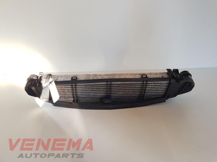 Gebruikte Intercooler Mercedes C Estate (S204) 2.2 C-200 CDI 16V BlueEFFICIENCY Prijs € 39,99 Margeregeling aangeboden door Venema Autoparts