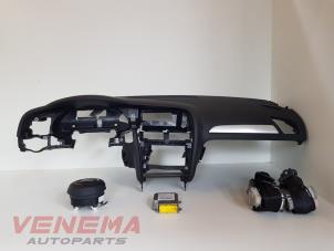 Gebruikte Airbag Set + Module Audi A4 Quattro (B8) 2.0 TDI 16V Prijs € 799,99 Margeregeling aangeboden door Venema Autoparts