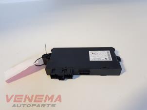 Gebruikte Bodycontrol Module BMW 3 serie (F30) 320i xDrive 2.0 16V Prijs € 59,99 Margeregeling aangeboden door Venema Autoparts