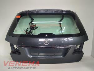 Gebruikte Achterklep Mercedes E Estate (S212) E-250 CDI 16V BlueEfficiency,BlueTEC Prijs € 149,99 Margeregeling aangeboden door Venema Autoparts