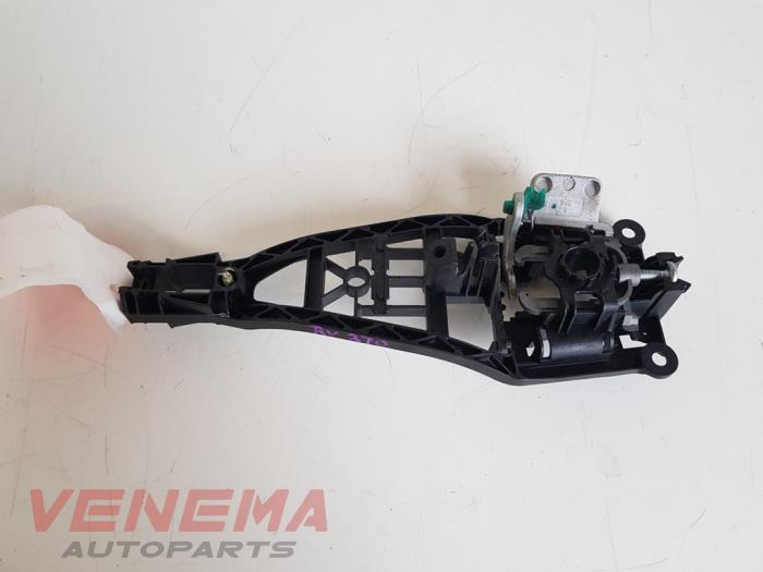 Gebruikte Diversen Opel Corsa D 1.2 16V Prijs € 14,99 Margeregeling aangeboden door Venema Autoparts