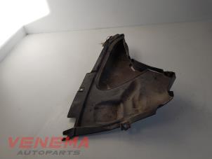 Gebruikte Afdekplaat diversen BMW 3 serie Touring (F31) 320d xDrive 2.0 16V Prijs € 29,99 Margeregeling aangeboden door Venema Autoparts