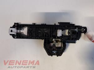 Gebruikte Diversen Mercedes E (W212) E-200 CDI 16V BlueEfficiency,BlueTEC Prijs € 14,99 Margeregeling aangeboden door Venema Autoparts