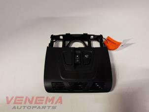 Gebruikte Binnenverlichting voor BMW 3 serie Touring (F31) 320d xDrive 2.0 16V Performance Power Kit Prijs € 34,99 Margeregeling aangeboden door Venema Autoparts