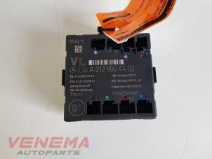 Gebruikte Centrale Deurvergrendelings Module Mercedes E (W212) E-200 CDI 16V BlueEfficiency,BlueTEC Prijs € 39,99 Margeregeling aangeboden door Venema Autoparts