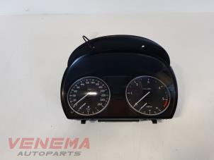 Gebruikte Tellerklok BMW 3 serie Touring (E91) 318d 16V Prijs € 69,99 Margeregeling aangeboden door Venema Autoparts