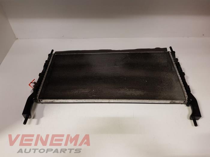 Gebruikte Radiateur Ford Transit 2.2 TDCi 16V Prijs € 49,99 Margeregeling aangeboden door Venema Autoparts