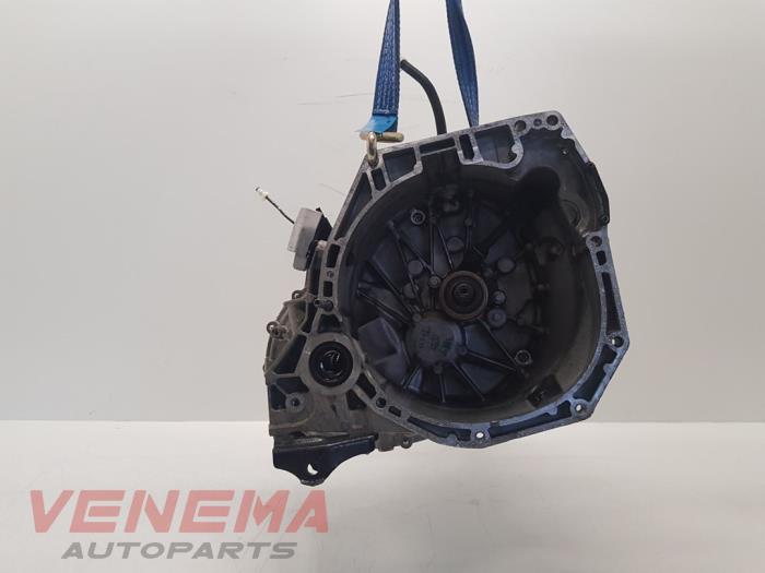 Gebruikte Versnellingsbak Renault Clio IV (5R) 1.2 TCE 16V GT EDC Prijs € 649,99 Margeregeling aangeboden door Venema Autoparts