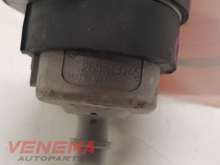Vacuum ventiel van een Renault Clio IV (5R) 0.9 Energy TCE 90 12V 2018