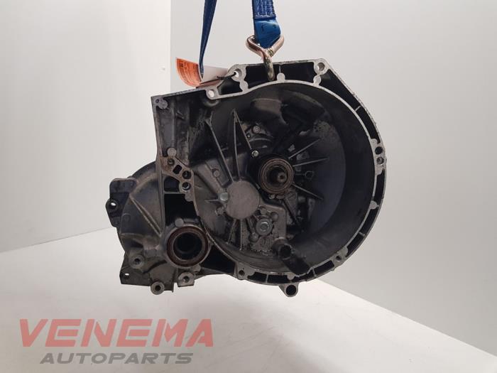Gebruikte Versnellingsbak Ford Focus 3 1.0 Ti-VCT EcoBoost 12V 100 Prijs € 699,99 Margeregeling aangeboden door Venema Autoparts