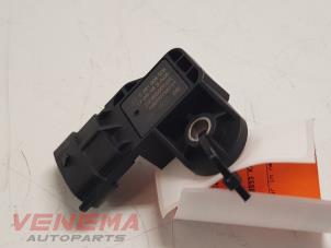 Gebruikte Roetfilter sensor Renault Clio IV (5R) 0.9 Energy TCE 90 12V Prijs € 24,99 Margeregeling aangeboden door Venema Autoparts