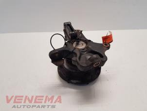 Gebruikte Asschenkel rechts-voor Mercedes Sprinter 5t (906) 516 CDI 16V Prijs € 89,99 Margeregeling aangeboden door Venema Autoparts