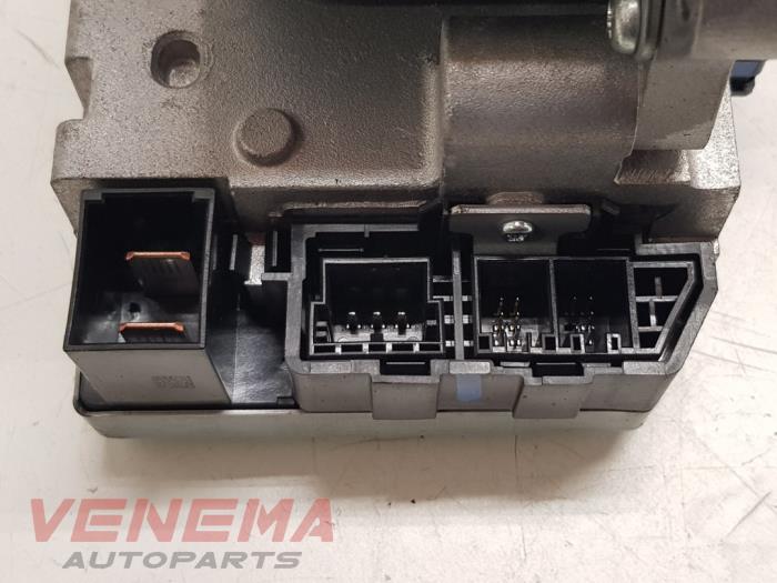 Computer Stuurbekrachtiging van een Volkswagen Up! (121) 1.0 12V 75 2014