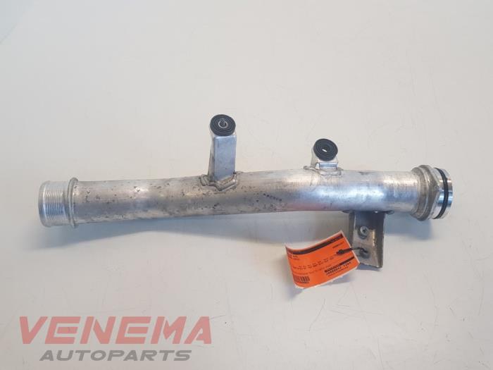 Gebruikte Intercooler Buis Volkswagen Touareg (7PA/PH) 3.0 TDI V6 24V Prijs € 99,99 Margeregeling aangeboden door Venema Autoparts