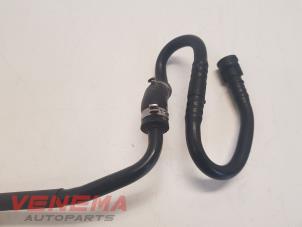 Oliedruk Leiding van een Volkswagen Touareg (7PA/PH) 3.0 TDI V6 24V 2012