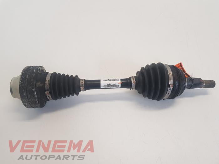 Gebruikte Steekas links-voor Volkswagen Touareg (7PA/PH) 3.0 TDI V6 24V Prijs € 149,99 Margeregeling aangeboden door Venema Autoparts