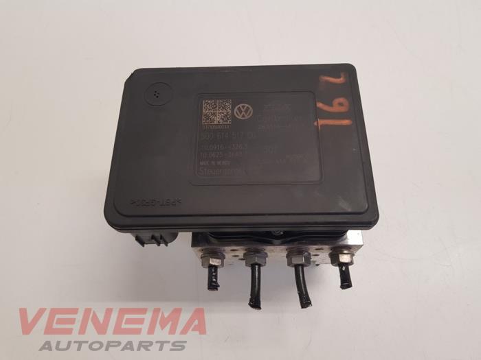 Gebruikte ABS Pomp Seat Leon (5FB) 1.0 TSI 12V Prijs € 179,99 Margeregeling aangeboden door Venema Autoparts
