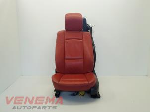 Gebruikte Voorstoel links BMW 3 serie (E93) 320i 16V Prijs € 299,99 Margeregeling aangeboden door Venema Autoparts
