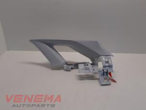 Gebruikte Bekleding bagageruimte Peugeot 3008 II (M4/MC/MJ/MR) 1.2 12V e-THP PureTech 130 Prijs € 39,99 Margeregeling aangeboden door Venema Autoparts