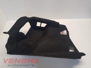 Gebruikte Bekleding bagageruimte BMW 1 serie (E87/87N) 118d 16V Prijs € 29,99 Margeregeling aangeboden door Venema Autoparts