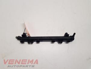 Gebruikte Common rail (Injectie) Volkswagen Polo IV (9N1/2/3) 1.6 16V Prijs € 14,99 Margeregeling aangeboden door Venema Autoparts