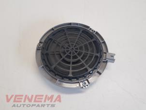 Gebruikte Speaker Peugeot 308 (L3/L8/LB/LH/LP) 1.6 BlueHDi 120 16V Prijs € 14,99 Margeregeling aangeboden door Venema Autoparts