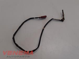 Gebruikte Uitlaat temperatuursensor Volkswagen Passat Variant (365) 1.6 TDI 16V Bluemotion Prijs € 29,99 Margeregeling aangeboden door Venema Autoparts
