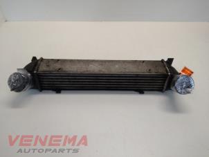 Gebruikte Intercooler BMW 3 serie (E90) 320d 16V Prijs € 34,99 Margeregeling aangeboden door Venema Autoparts