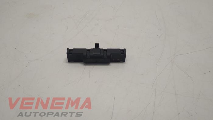 Gebruikte Diversen Volkswagen Golf VII (AUA) 1.0 TSI 12V Prijs € 9,99 Margeregeling aangeboden door Venema Autoparts