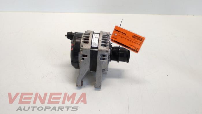 Dynamo van een Ford Focus 4 1.0 Ti-VCT EcoBoost 12V 125 2019