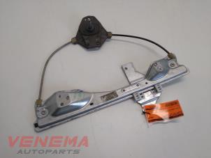 Gebruikte Ruitmechaniek 4Deurs links-achter Peugeot 308 SW (4E/H) 1.6 HDi 16V FAP Prijs € 34,99 Margeregeling aangeboden door Venema Autoparts