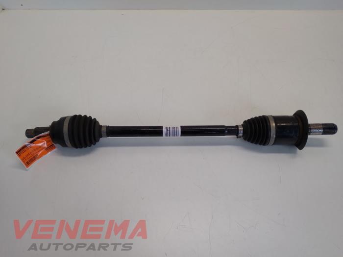 Gebruikte Steekas links-achter BMW 3 serie (F30) 320i xDrive 2.0 16V Prijs € 34,99 Margeregeling aangeboden door Venema Autoparts