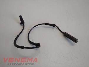 Gebruikte ABS Sensor BMW 3 serie (E93) 320i 16V Prijs € 18,99 Margeregeling aangeboden door Venema Autoparts