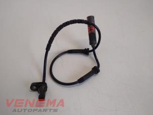 Gebruikte ABS Sensor BMW 3 serie (E93) 320i 16V Prijs € 18,99 Margeregeling aangeboden door Venema Autoparts